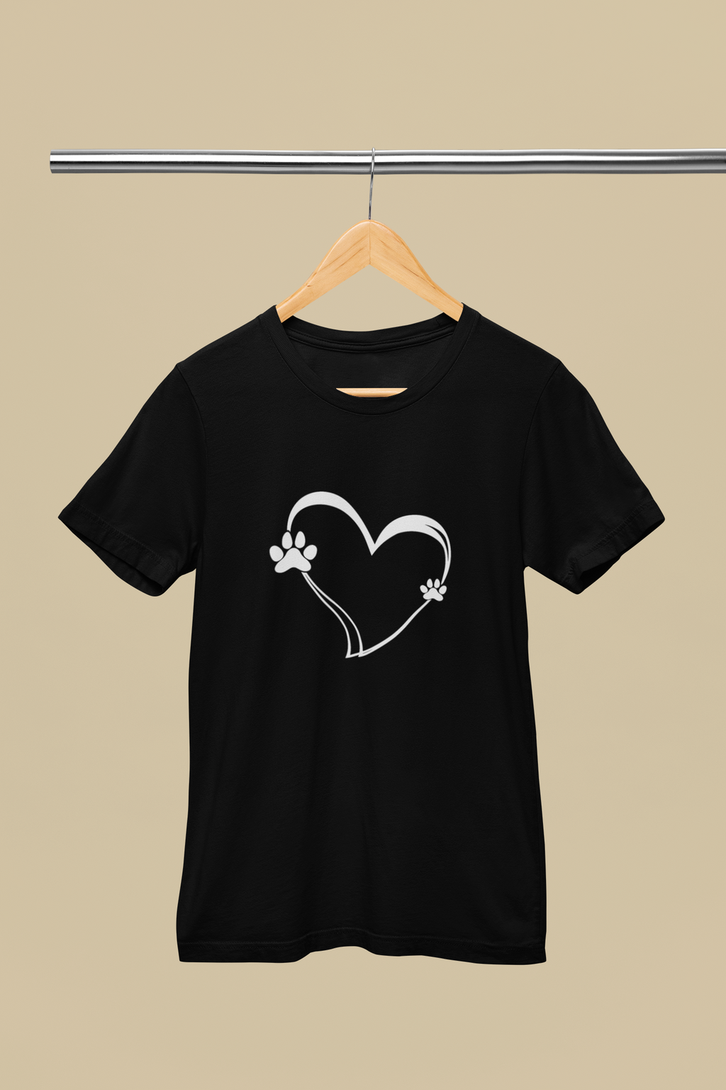 Heart & Paw – Minimal Dog Lover T-Shirt