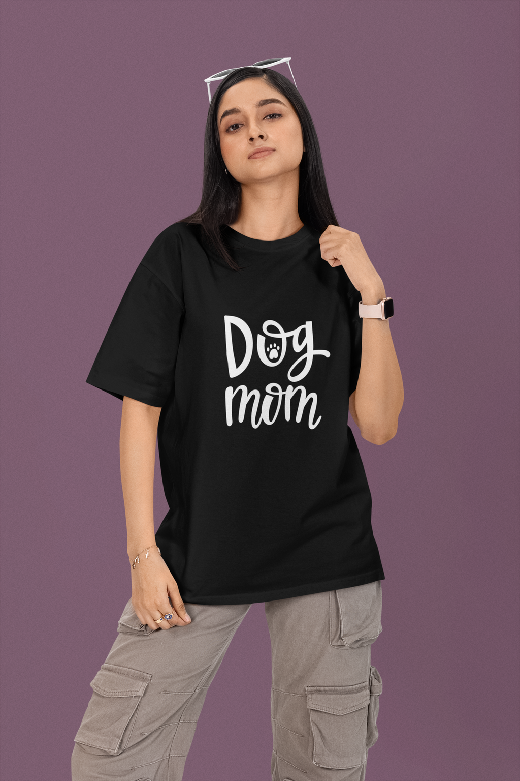 Dog Mom – Classic Script Dog Mom T-Shirt