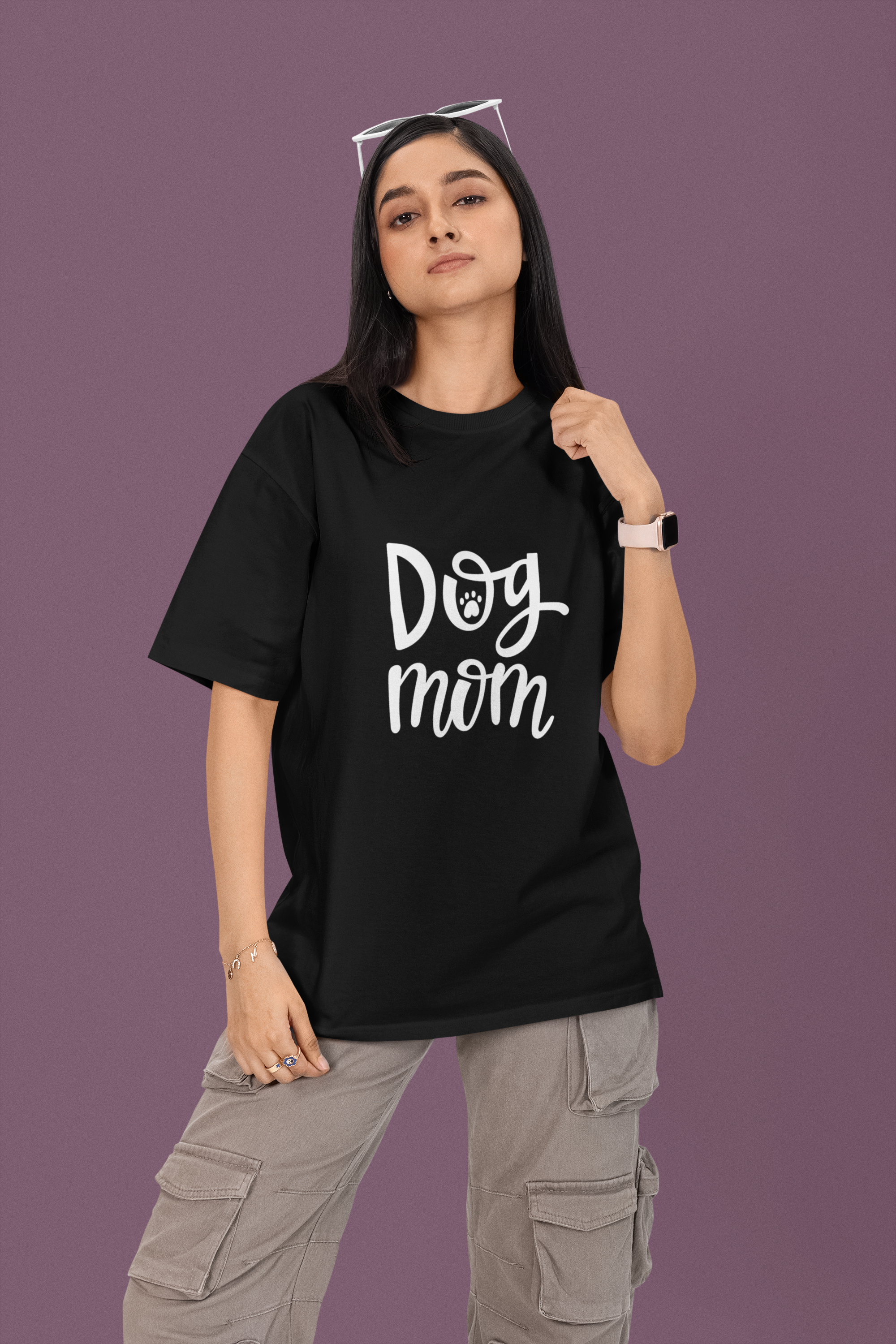 Dog Mom – Classic Script Dog Mom T-Shirt