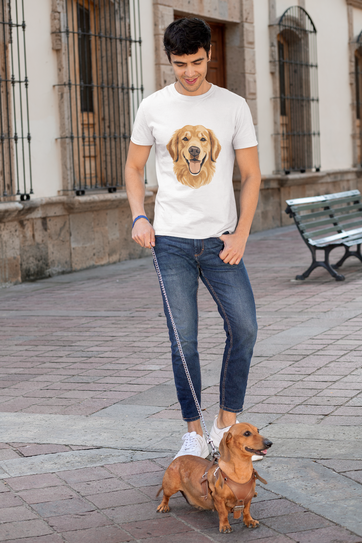 Golden at Heart – Golden Retriever T-Shirt